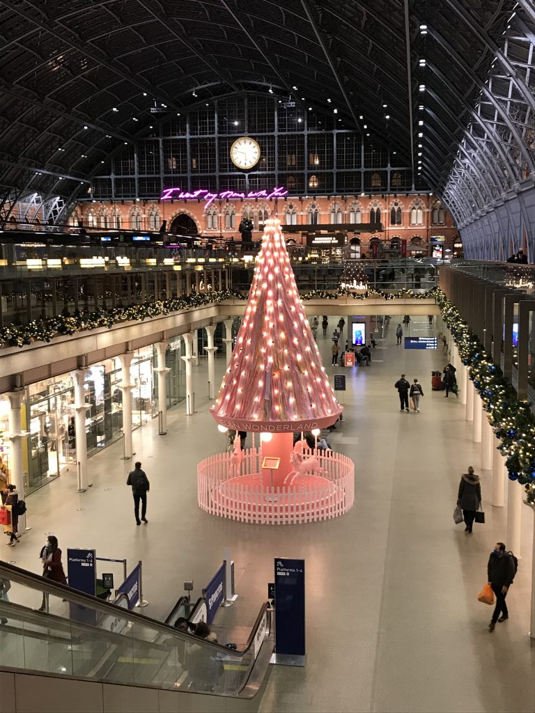 Christmas tree in St Pancras